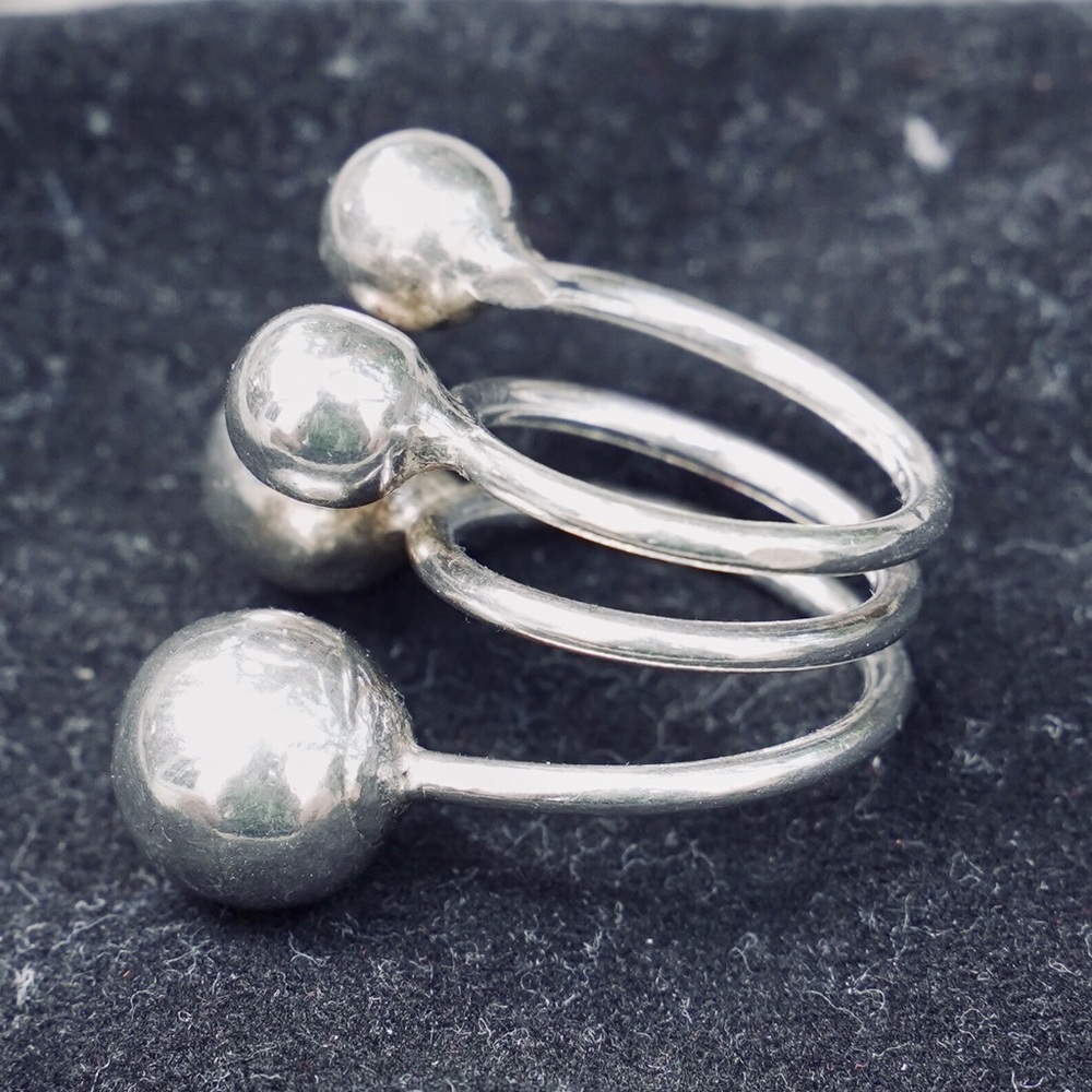 Bubbles Puffy Silver Statement Ring - image 8